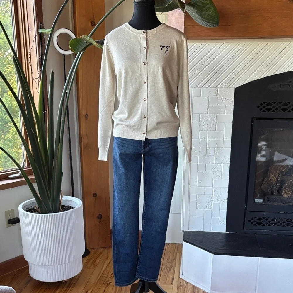 Cardigan with Heart Buttons - Picture 9 of 10
